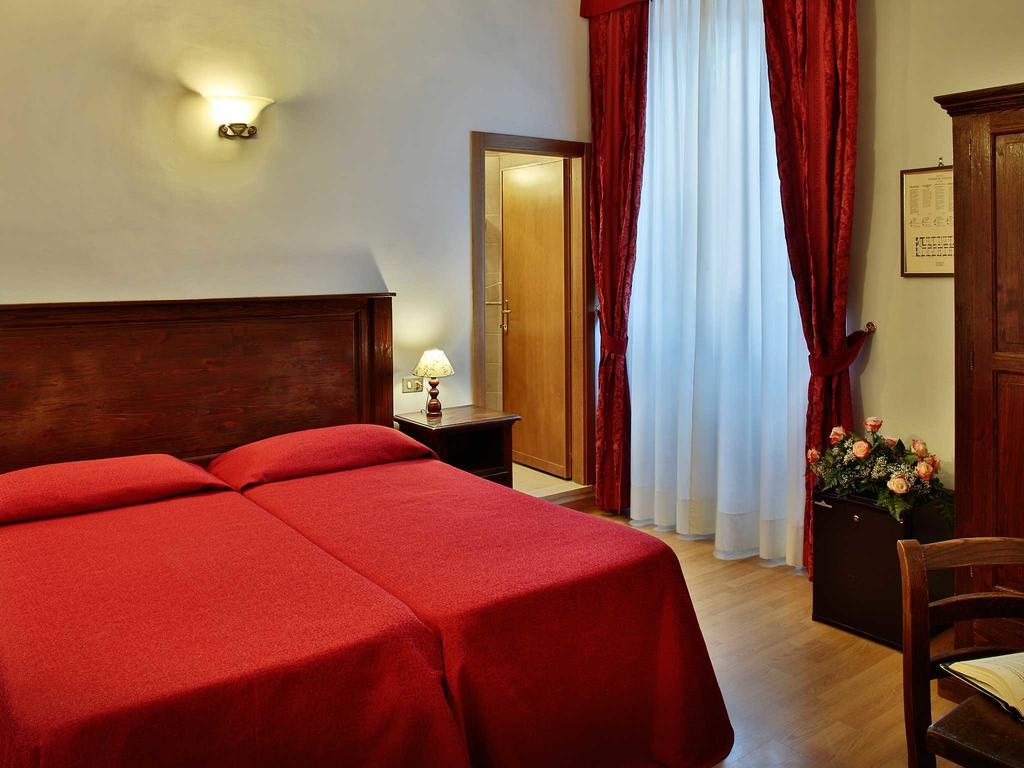 Hotel Windsor Savoia Assisi Luaran gambar