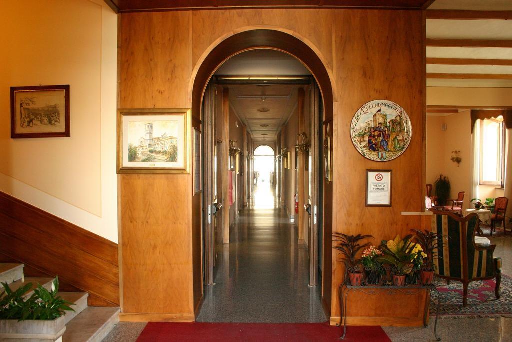 Hotel Windsor Savoia Assisi Luaran gambar
